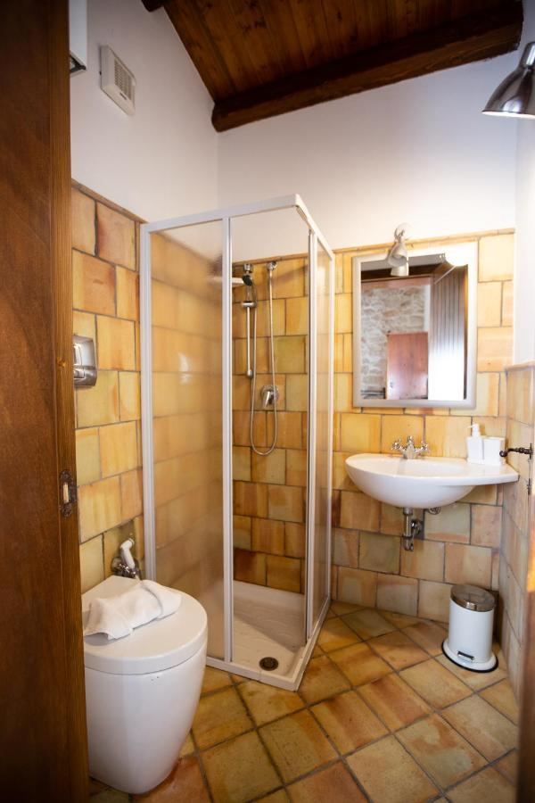 Homidoo Carrubo Apartment ซานตาโกรเชกาเมรีนา ภายนอก รูปภาพ